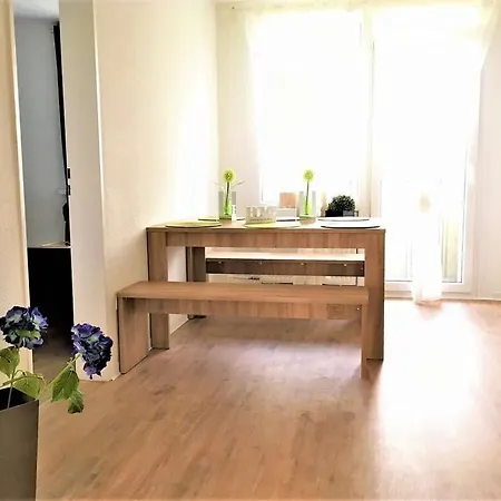 New Large Apartment *